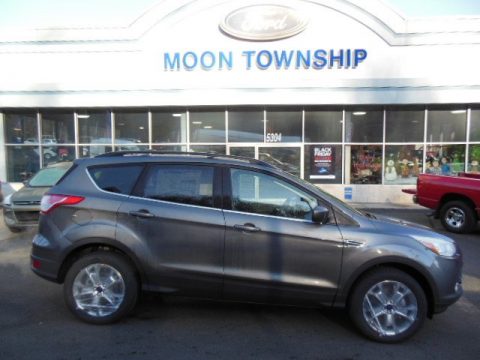 Sterling Gray Metallic Ford Escape SE 1.6L EcoBoost.  Click to enlarge.