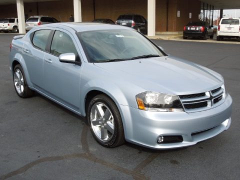 Crystal Blue Pearl Dodge Avenger SXT V6.  Click to enlarge.