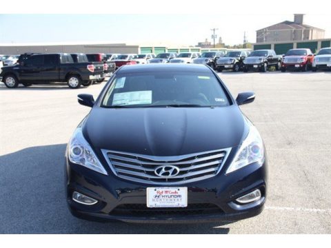Midnight Blue Pearl Hyundai Azera .  Click to enlarge.