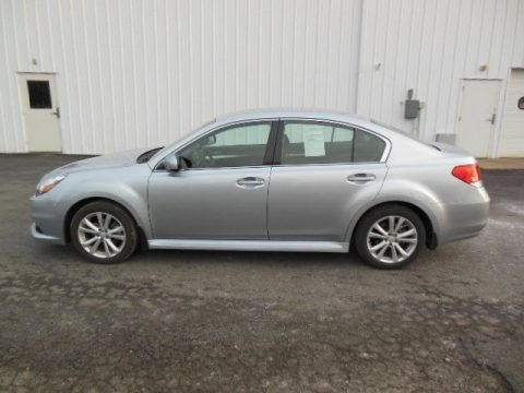 Ice Silver Metallic Subaru Legacy 2.5i Premium.  Click to enlarge.