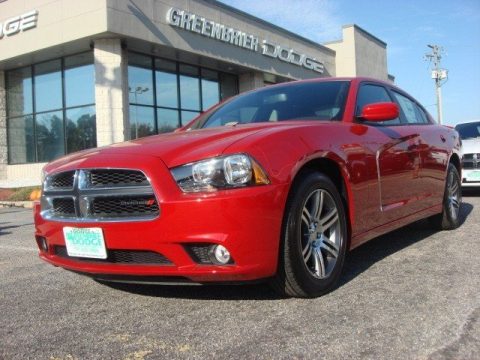 Redline 3 Coat Pearl Dodge Charger SXT.  Click to enlarge.