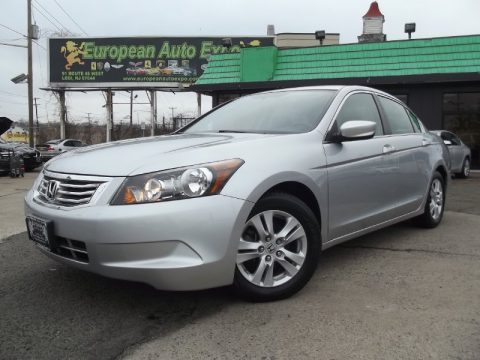 Alabaster Silver Metallic Honda Accord LX-P Sedan.  Click to enlarge.