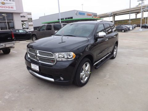 Brilliant Black Crystal Pearl Dodge Durango Citadel.  Click to enlarge.