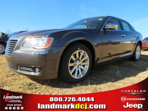 Granite Crystal Metallic Chrysler 300 C.  Click to enlarge.