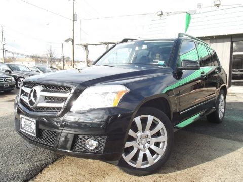Black Mercedes-Benz GLK 350 4Matic. Click to enlarge. Black Mercedes-Benz GLK 350 4Matic. Click to enlarge.