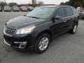 Front 3/4 View of 2013 Chevrolet Traverse LT #2