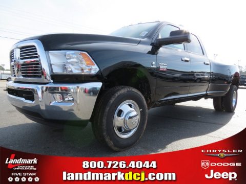 Black Dodge Ram 3500 HD Big Horn Crew Cab 4x4 Dually.  Click to enlarge.