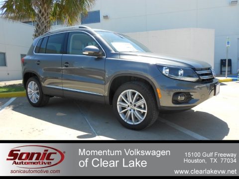 Pepper Gray Metallic Volkswagen Tiguan SE. Click to enlarge. Pepper Gray Metallic Volkswagen Tiguan SE. Click to enlarge.