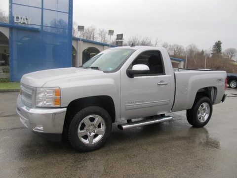 Silver Ice Metallic Chevrolet Silverado 1500 LT Regular Cab 4x4.  Click to enlarge.