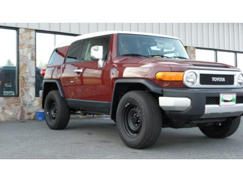Brick Red Toyota FJ Cruiser 4WD.  Click to enlarge.