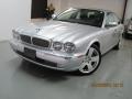2007 XJ XJR #2