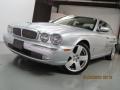 2007 XJ XJR #4