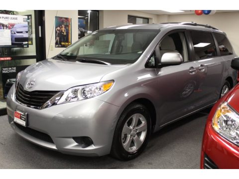 Silver Sky Metallic Toyota Sienna LE. Click to enlarge. Silver Sky Metallic Toyota Sienna LE. Click to enlarge.