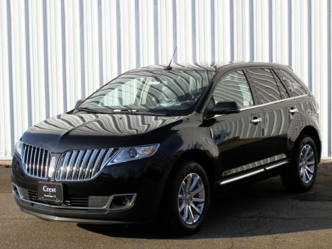 Tuxedo Black Lincoln MKX AWD.  Click to enlarge.