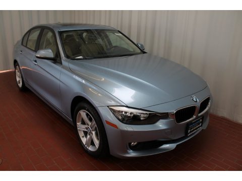Liquid Blue Metallic BMW 3 Series 328i xDrive Sedan.  Click to enlarge.