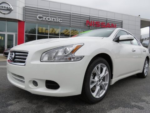 Pearl White Nissan Maxima 3.5 SV Premium.  Click to enlarge.