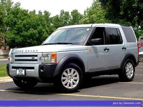 Zambezi Silver Metallic Land Rover LR3 V8 SE.  Click to enlarge.