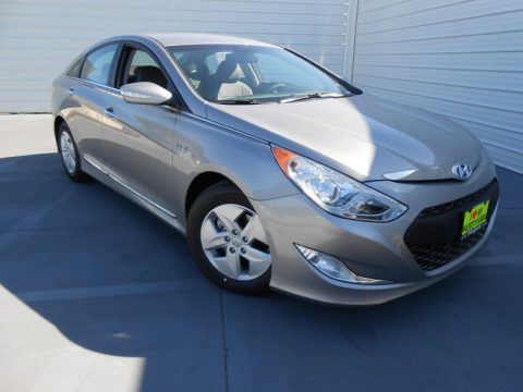 Hyper Silver Metallic Hyundai Sonata Hybrid.  Click to enlarge.