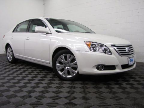 Blizzard White Pearl Toyota Avalon XLS.  Click to enlarge.