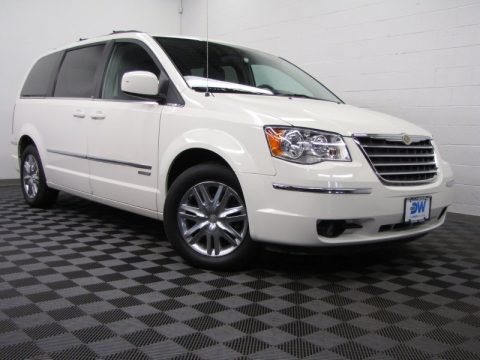 Stone White Chrysler Town & Country Touring.  Click to enlarge.