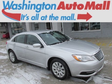 Bright Silver Metallic Chrysler 200 LX Sedan.  Click to enlarge.