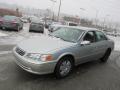 Front 3/4 View of 2001 Toyota Camry LE #4 Front 3/4 View of 2001 Toyota Camry LE #4