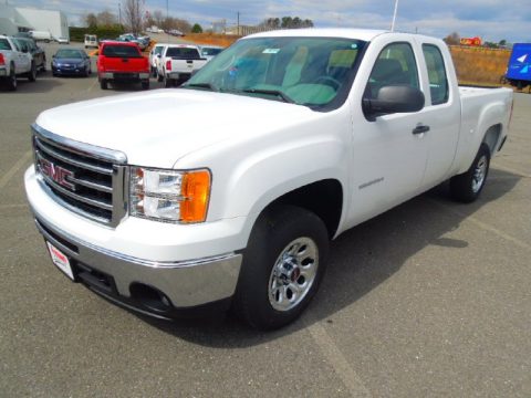 Summit White GMC Sierra 1500 Extended Cab.  Click to enlarge.