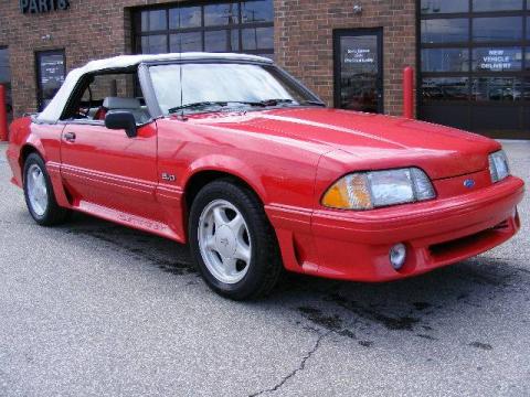 Medium Red Ford Mustang GT Convertible.  Click to enlarge.