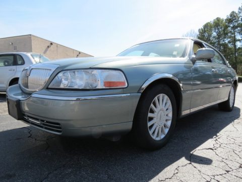 Light Tundra Metallic Lincoln Town Car Signature. Click to enlarge. Light Tundra Metallic Lincoln Town Car Signature. Click to enlarge.