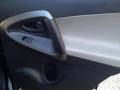 2012 RAV4 V6 4WD #26