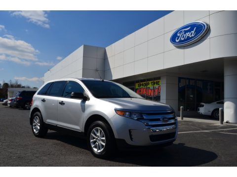 Ingot Silver Metallic Ford Edge SE.  Click to enlarge.