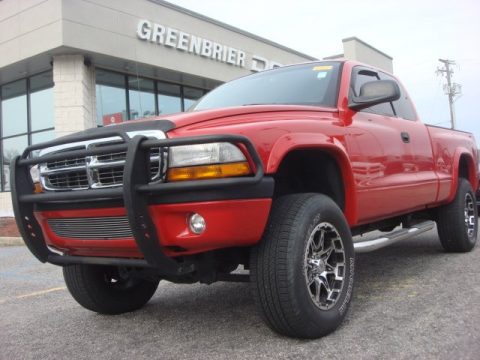 Flame Red Dodge Dakota Sport Club Cab 4x4.  Click to enlarge.