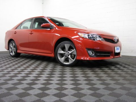 Barcelona Red Metallic Toyota Camry SE V6.  Click to enlarge.