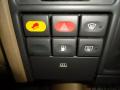Controls of 2001 Land Rover Discovery II SE #10