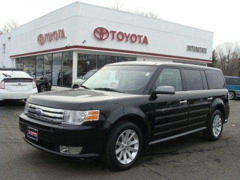Black Ford Flex SEL AWD.  Click to enlarge.