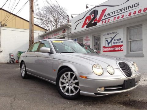 Platinum Metallic Jaguar S-Type 3.0.  Click to enlarge.