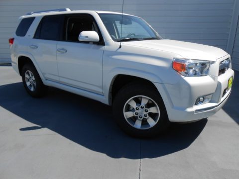 Blizzard White Pearl Toyota 4Runner SR5.  Click to enlarge.