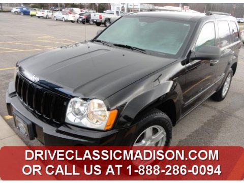 Black Jeep Grand Cherokee Laredo 4x4.  Click to enlarge.