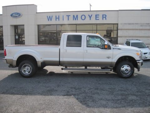 Oxford White Ford F350 Super Duty Lariat Crew Cab 4x4 Dually.  Click to enlarge.