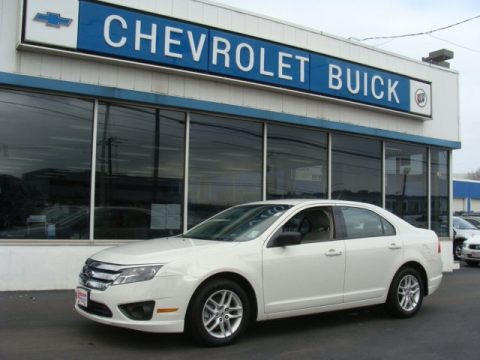 White Suede Ford Fusion S.  Click to enlarge.