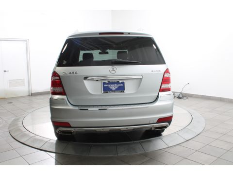 Iridium Silver Metallic Mercedes-Benz GL 450 4Matic. Click to enlarge. Iridium Silver Metallic Mercedes-Benz GL 450 4Matic. Click to enlarge.