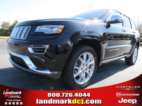 Brilliant Black Crystal Pearl Jeep Grand Cherokee Summit.  Click to enlarge.