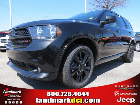 Brilliant Black Crystal Pearl Dodge Durango Rallye.  Click to enlarge.