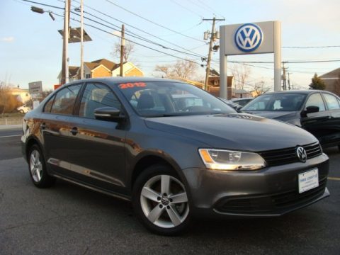 Platinum Gray Metallic Volkswagen Jetta TDI Sedan.  Click to enlarge.