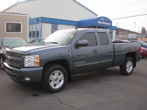 Blue Granite Metallic Chevrolet Silverado 1500 LTZ Extended Cab 4x4.  Click to enlarge.