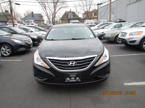 Midnight Black Hyundai Sonata GLS.  Click to enlarge.