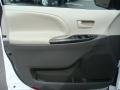 2011 Sienna LE #7