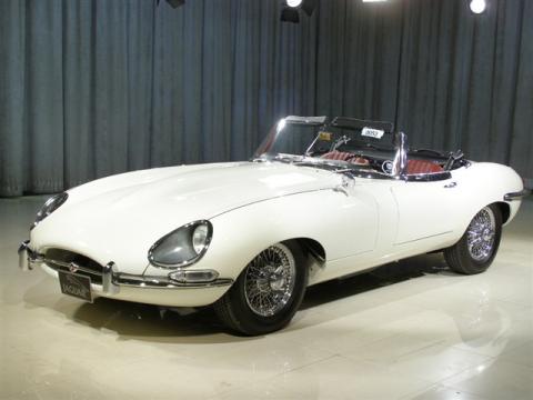 Cream White 1966 Jaguar E-Type
