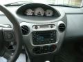 Controls of 2005 Saturn ION 3 Sedan #11