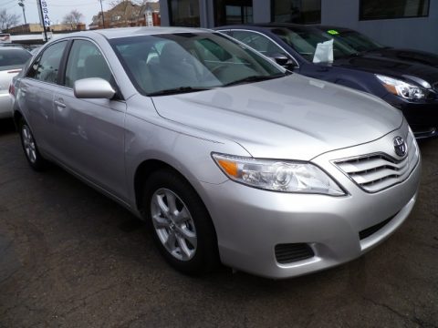 Classic Silver Metallic Toyota Camry LE.  Click to enlarge.